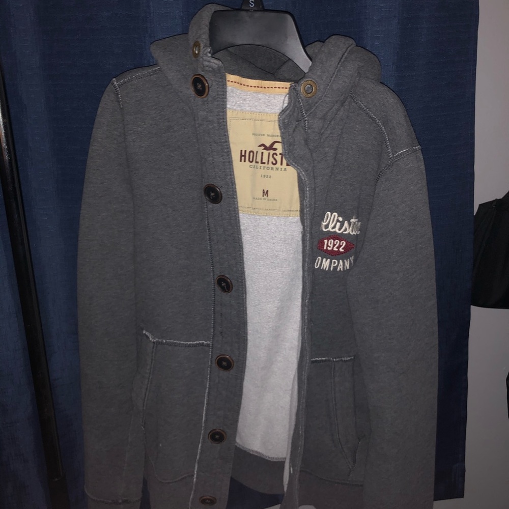 hollister button up hoodie